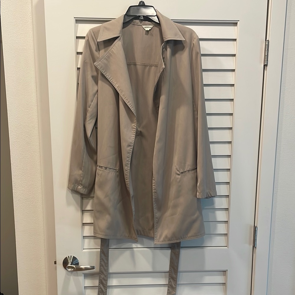 Women's Tan Trench Coat